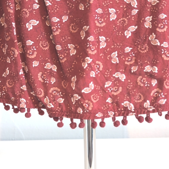 Harlow Red Boho Floral Tank Top | Size M Sleeveless Blouse with Pom Trim - Picture 7 of 8